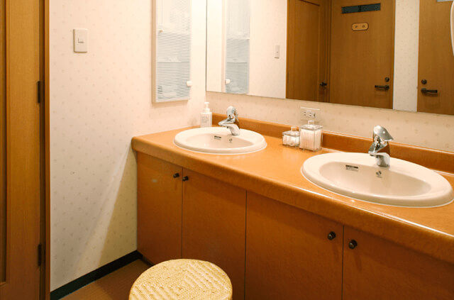 やわらぎ斎場北広島洗面室北広島新富町葬儀葬式法要画像イメージ
