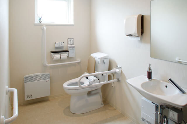 やわらぎ斎場清田別館多目的トイレ札幌市清田区葬儀葬式法要画像イメージ
