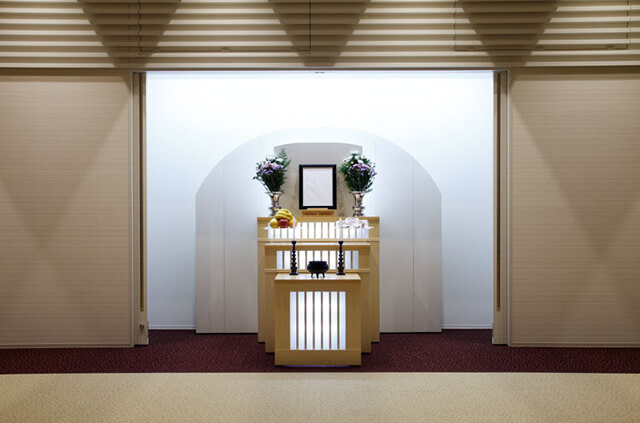 やわらぎ斎場滝川法要祭壇滝川朝日町葬儀葬式法要画像イメージ